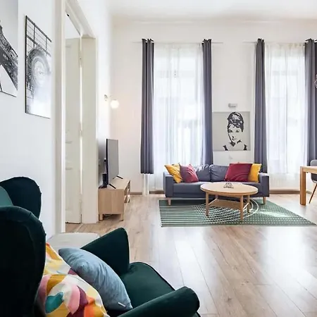 Cityscape Budget Riverside Apartment Budapest